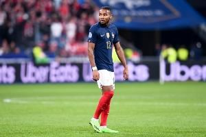 米兰新闻网：恩昆库在米兰训练中展现出职业态度，打动了阿莱格里