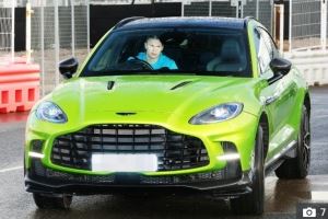 太阳报：哈兰德新添25万镑兰博基尼，收藏了布加迪、库里南等豪车