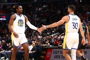 科尔：库明加需要和库巴持续打出化学反应 做好防守、反击和三分