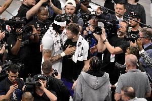 只剩26&31！Stein：当初为了东契奇 独行侠已送出近6年的4个首轮图片