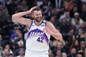 乐福:我现在是老将导师 很高兴可以指导&陪伴贝利这些年轻人成长